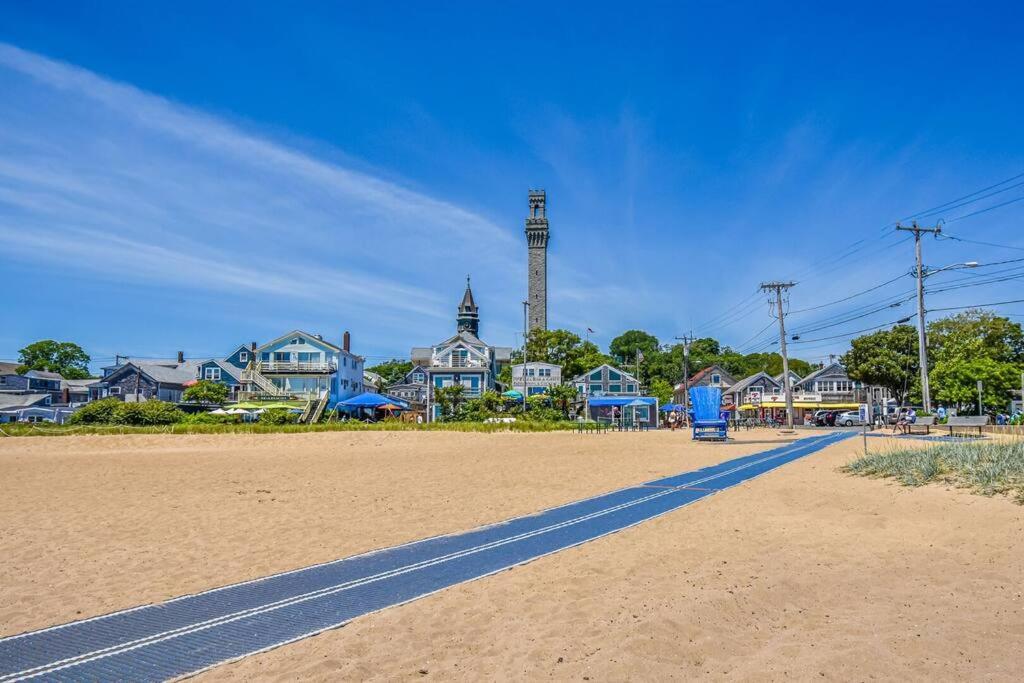 Condo With Wading Pool Dog Welcome Provincetown Exterior photo